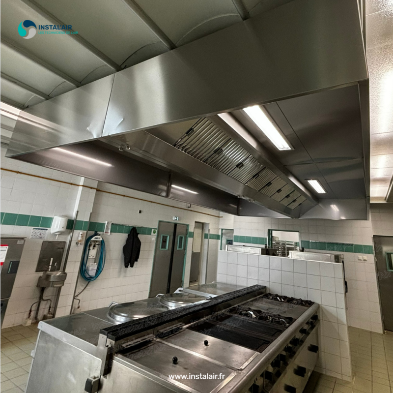 Nettoyage de hotte en cuisine collective – Instal’Air en intervention à Montpellier