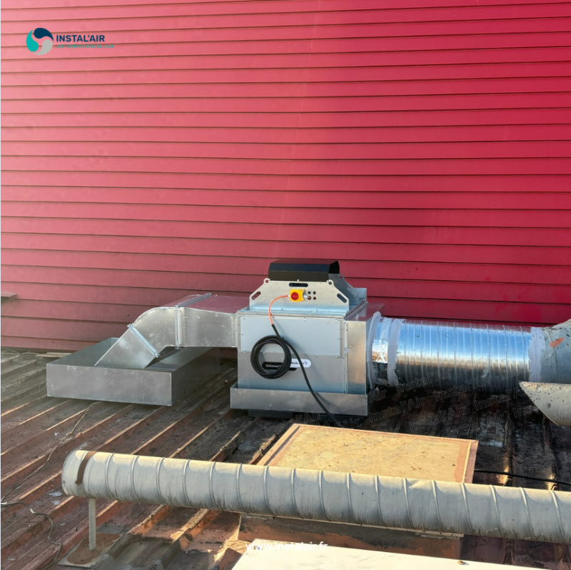 Remplacement d’un caisson d’extraction en toiture – Buffalo Grill Arles (13)